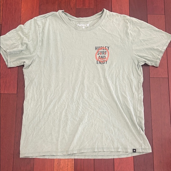 Hurley Light Green Graphic Tee - Picture 1 of 2